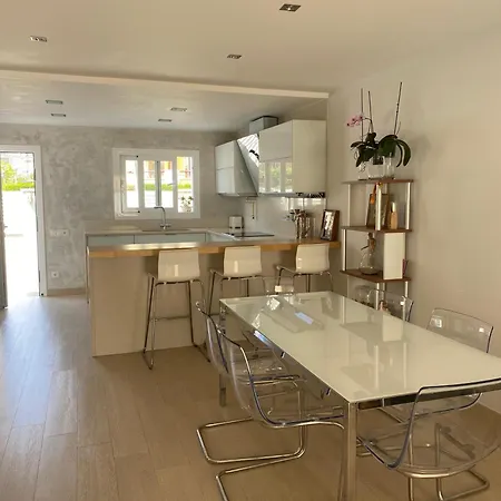 House 50meters From The Holiday home Cunit