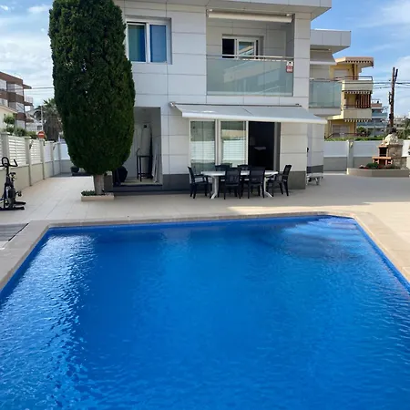 House 50meters From The Holiday home *