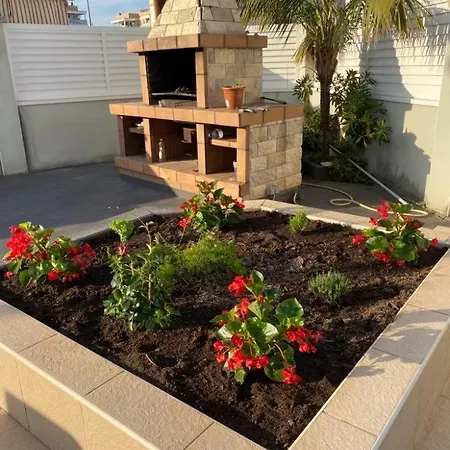 House 50meters From The Cunit